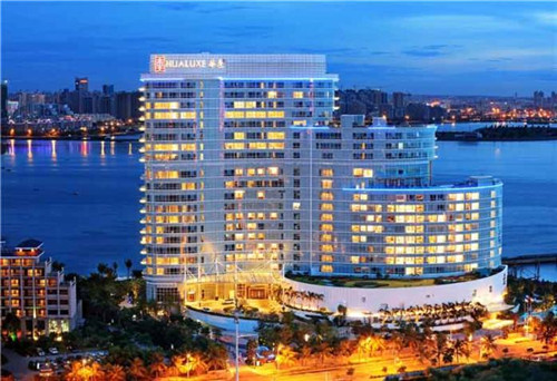 济南市桑蚕丝女装加盟店2025还能赚钱吗