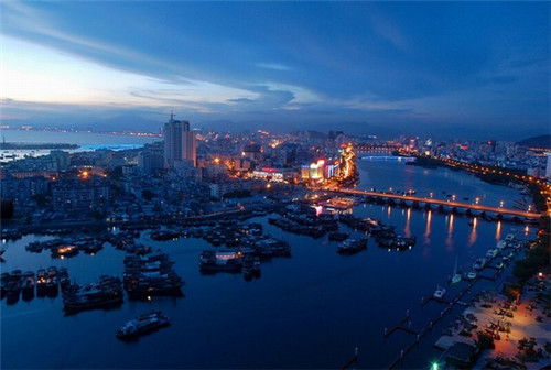 在长治县加盟煎饼果子店投资前景怎么样，好再来杂粮煎饼在长治县煎饼果子市场上的发展如何